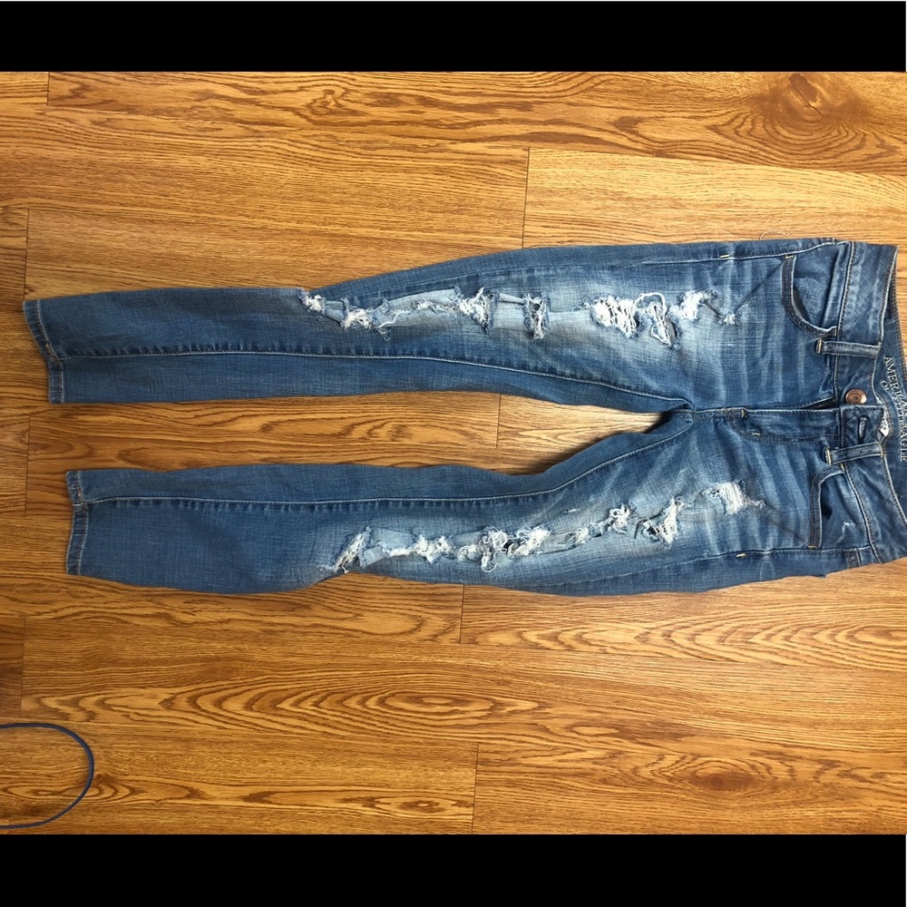 American Eagle ripped jeans